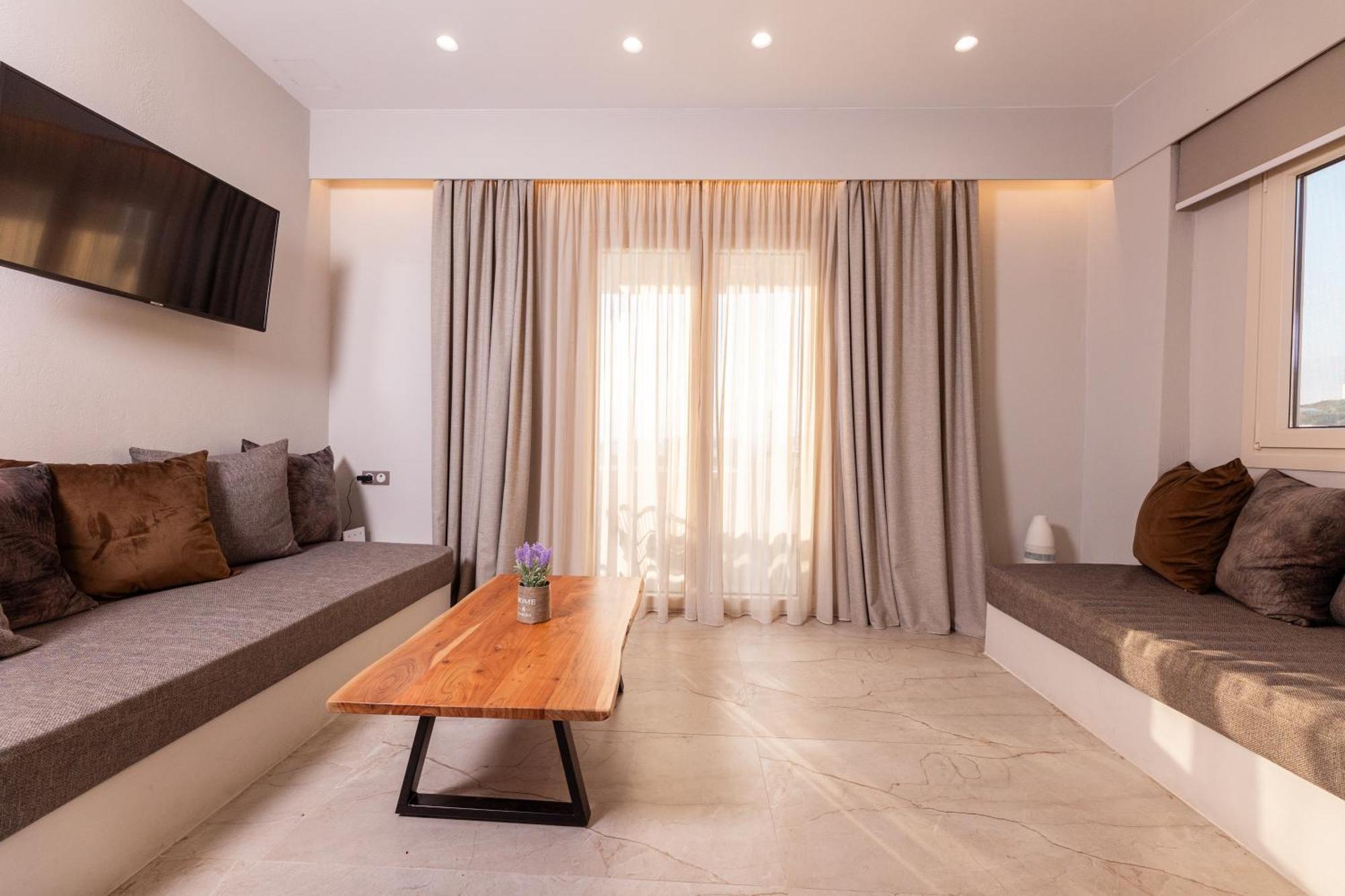 Villa Finest -Seaside Villa With Private Swimming Pool- Mikri Vigla Bagian luar foto